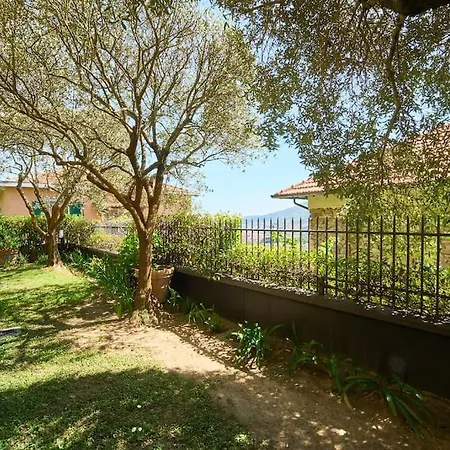 Il Gelsomino: Terrazze E Vista Mare *
